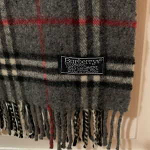 Burberry Cashmere Classic Plaid Scarf